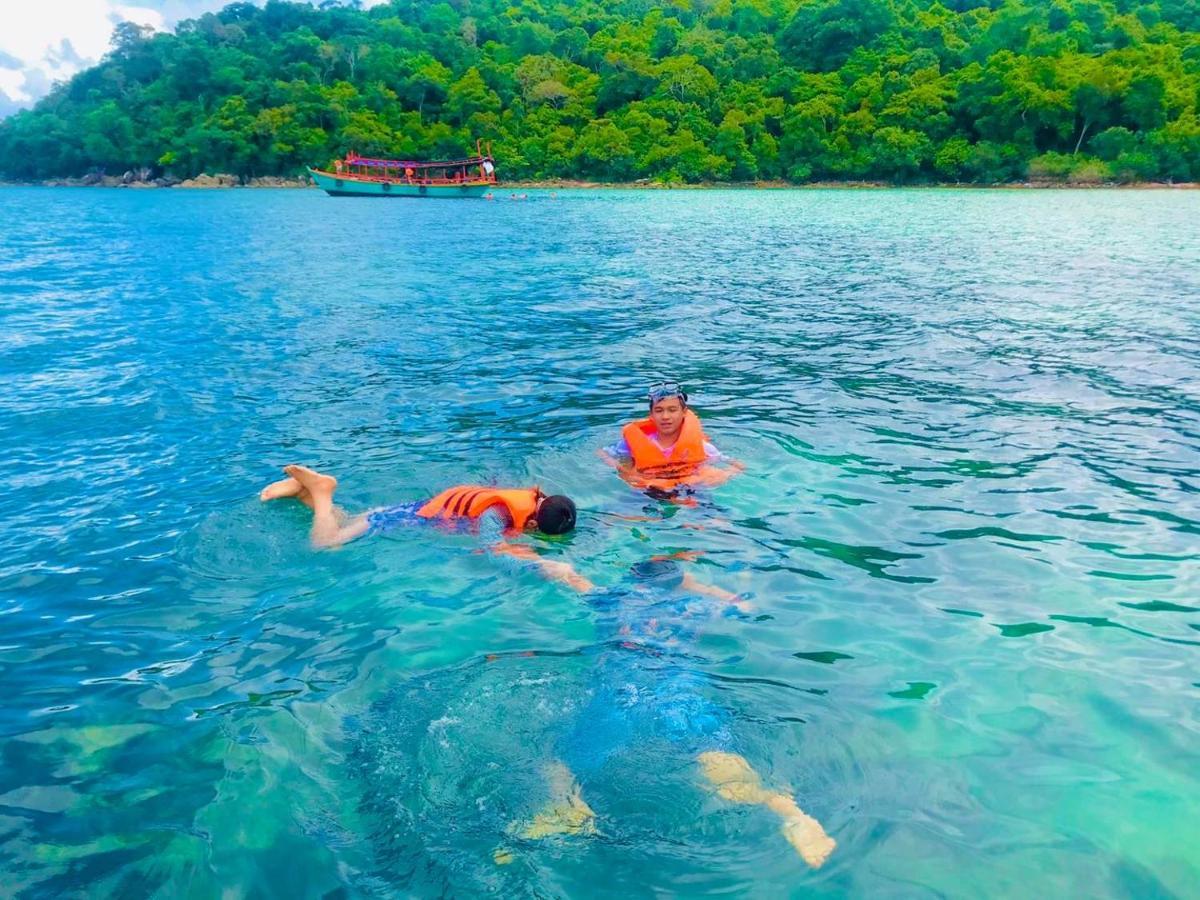 Hotel Sarasea Koh Rong Samloem Koh Rong Sanloem Esterno foto
