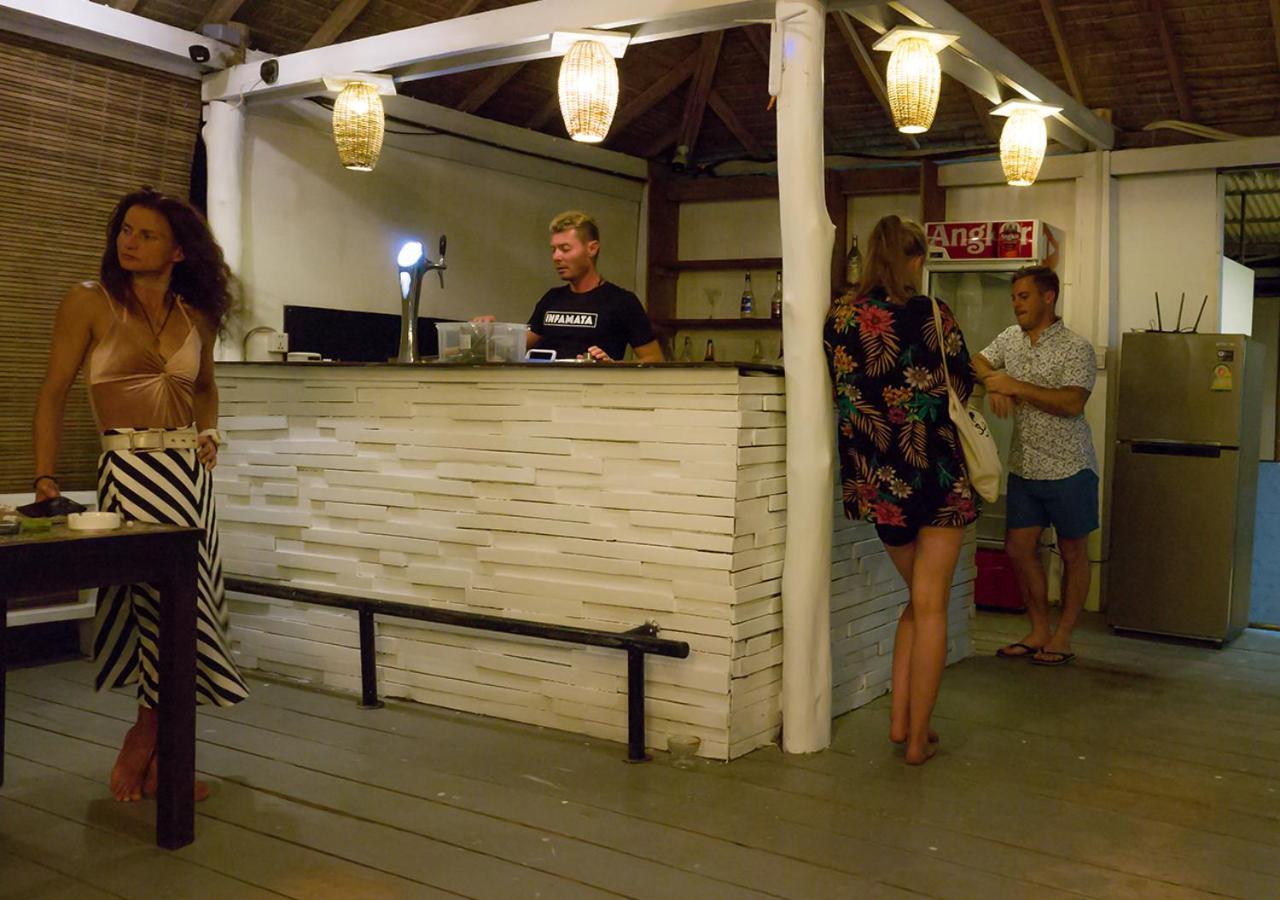 Hotel Sarasea Koh Rong Samloem Koh Rong Sanloem Esterno foto