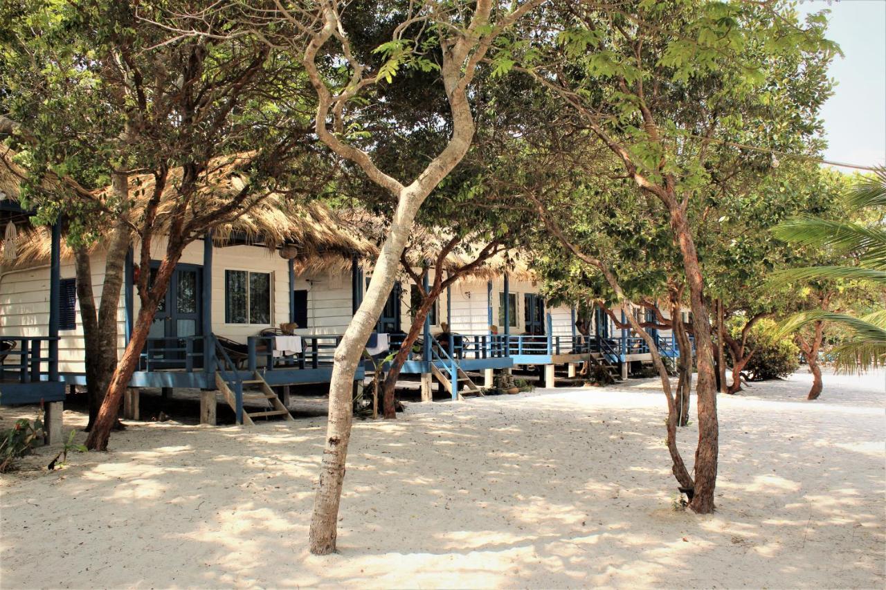 Hotel Sarasea Koh Rong Samloem Koh Rong Sanloem Esterno foto